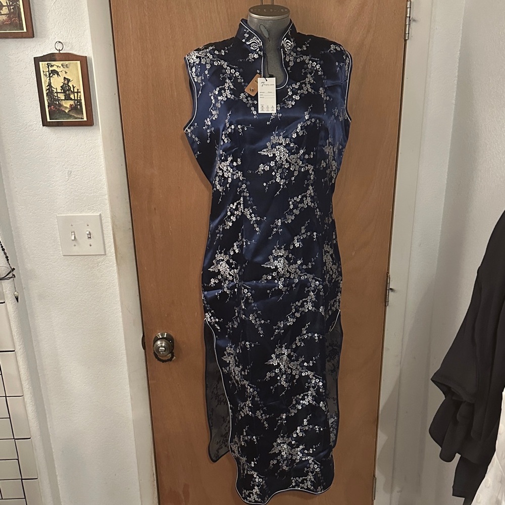 Elegant Chinese Floral Navy Blue Dress